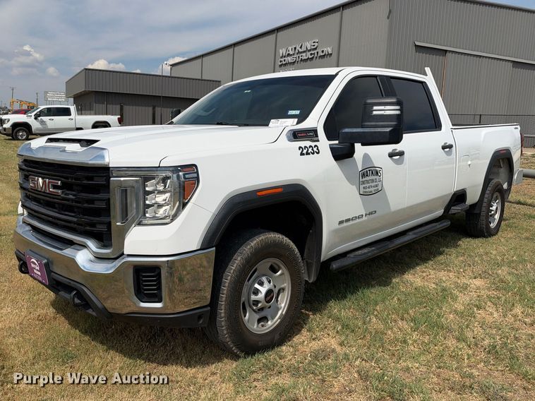 2022 GMC Sierra 2500 4X4 Crew Cab pickup truck - FN3733