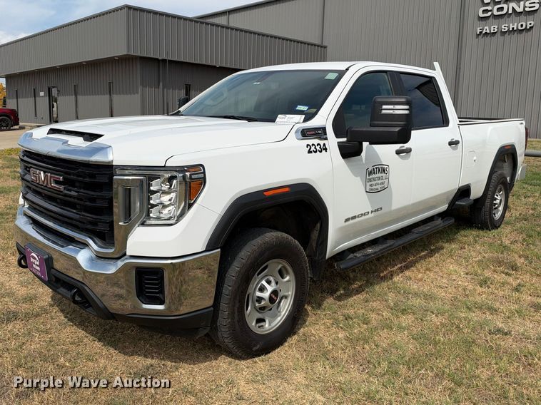 2023 GMC Sierra 2500 4X4 Crew Cab pickup truck - FN3735