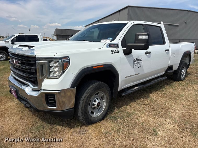 2021 GMC Sierra 2500 4X4 Crew Cab pickup truck - FN3738