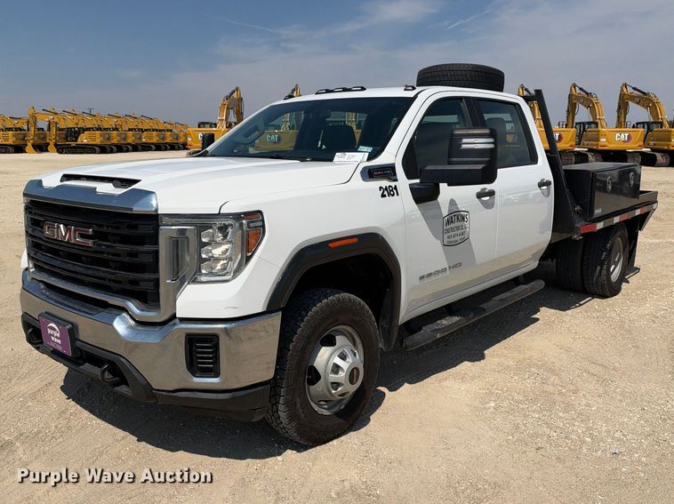 2021 GMC Sierra 3500 4X4 Crew Cab flatbed pickup truck - FN3740