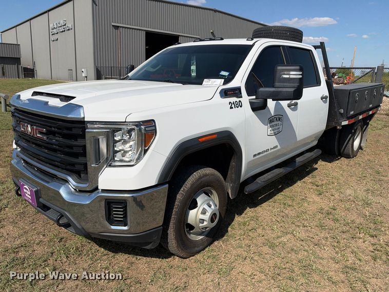 2021 GMC Sierra 3500 4X4 Crew Cab flatbed pickup truck - FN3741