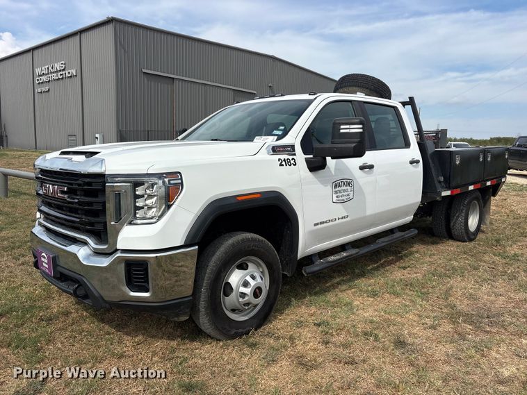 2021 GMC Sierra 3500 4X4 Crew Cab flatbed pickup truck - FN3771
