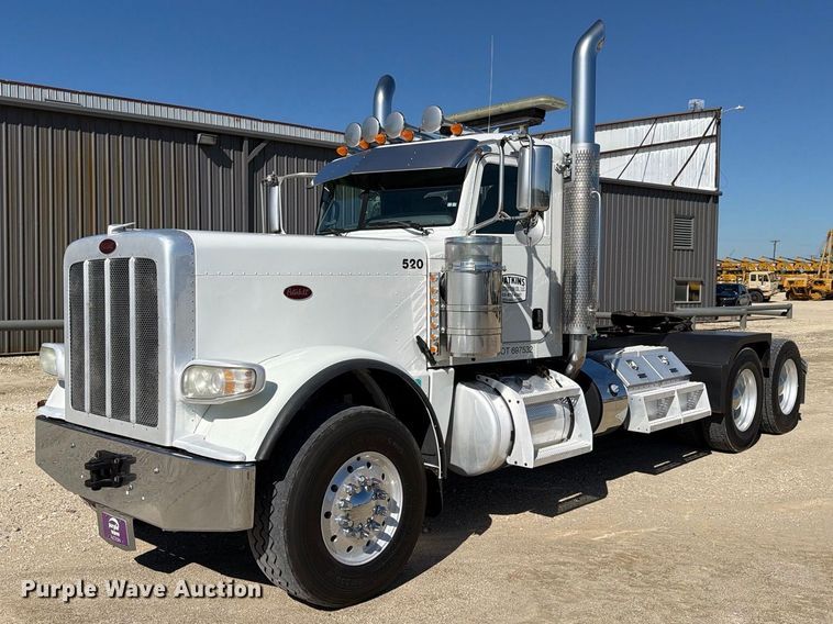 2015 Peterbilt 389 tandem axle heavy haul truck tractor - FN3792