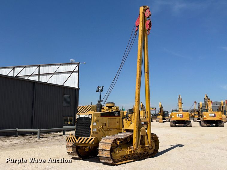 1993 Caterpillar D6E with M562 pipelayer - FN3806
