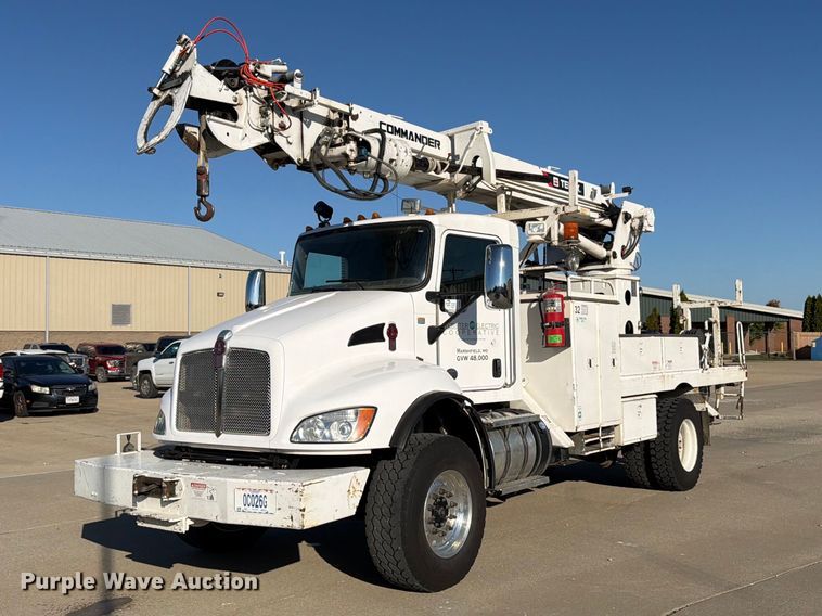 2013 Kenworth T370 digger derrick truck - DT3045