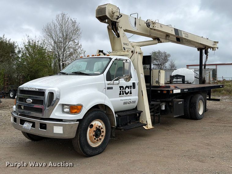 2007 Ford F750 Super Duty XL crane truck - EO8807