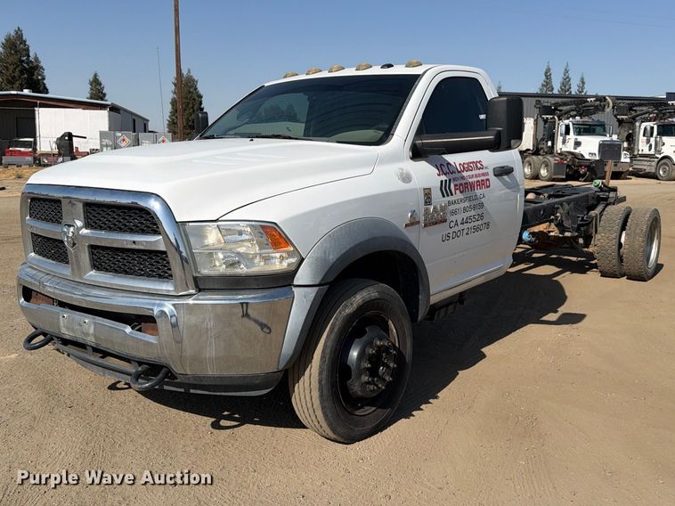 2014 RAM 5500 truck cab and chassis - EP3060