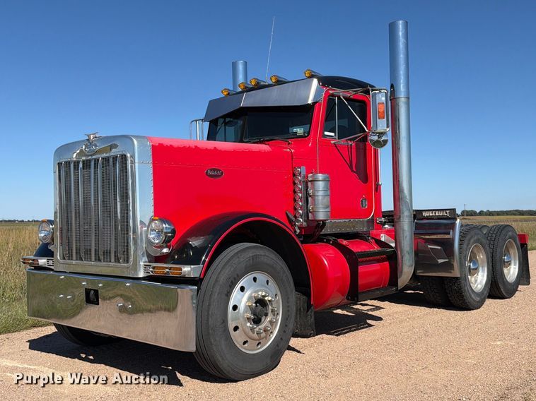 1989 Peterbilt 379 semi truck - EP7917