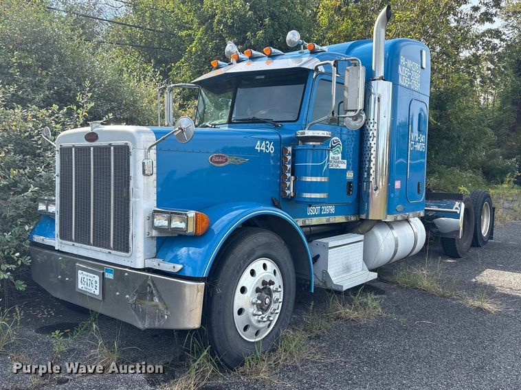 2005 Peterbilt 379 semi truck - ET8688