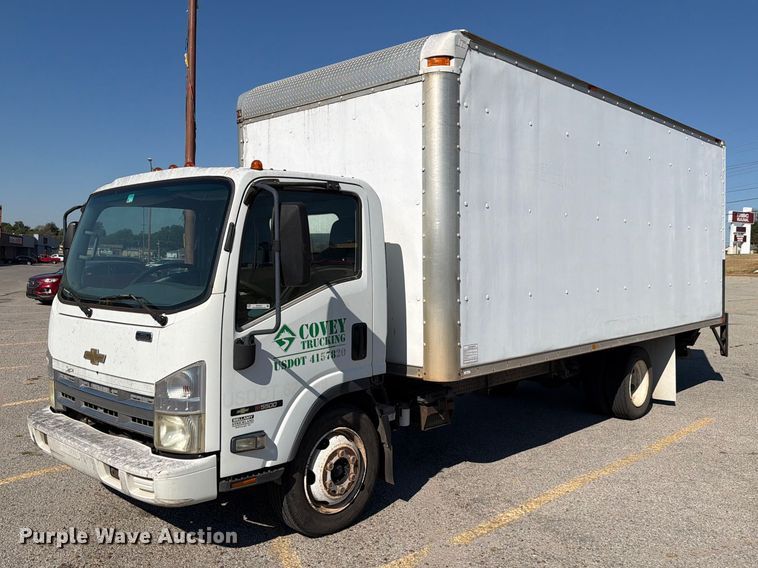 2008 Chevrolet W5 box truck - EW7547