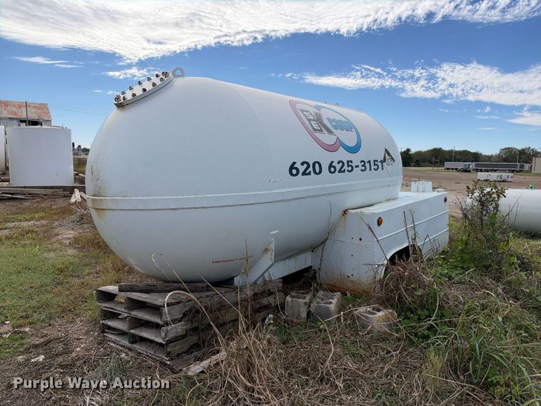 1974 Trinity industries propane tank truck bed - EX1521