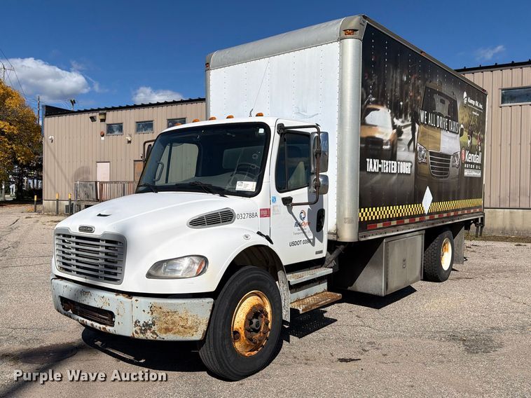 2003 Freightliner Business Class M2 box truck - FK2172