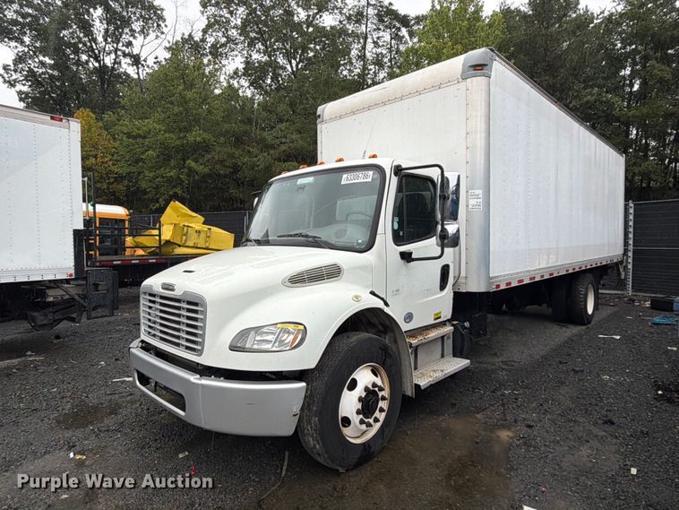2018 Freightliner Business Class M2 box truck - YA4362