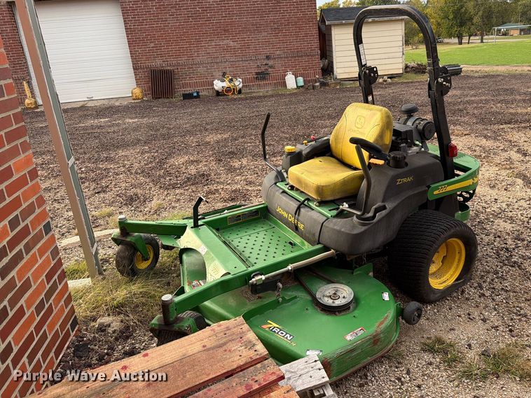 2005 John Deere 777 Max-Frame Ztrak ZTR lawn mower - EI7837