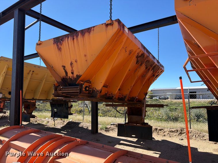 Henderson FSHx11x50xMILD spreader - EW2249