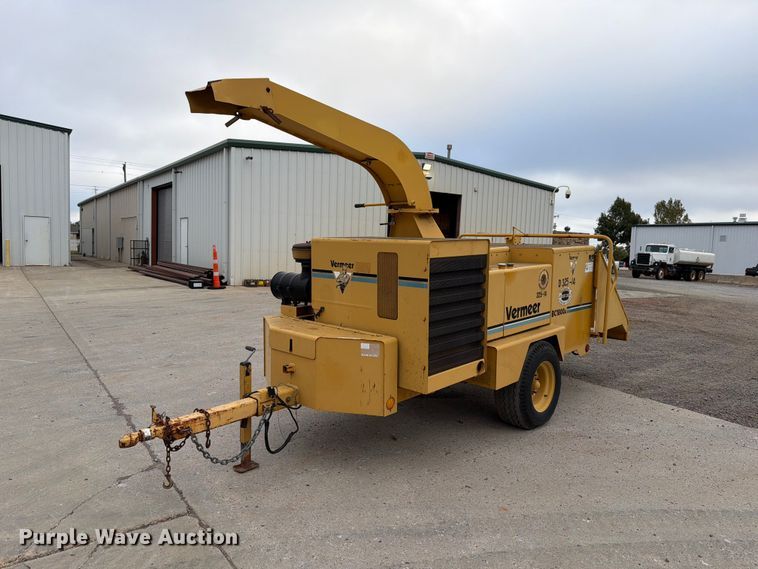 1998 Vermeer BC1800A wood chipper - EW7545