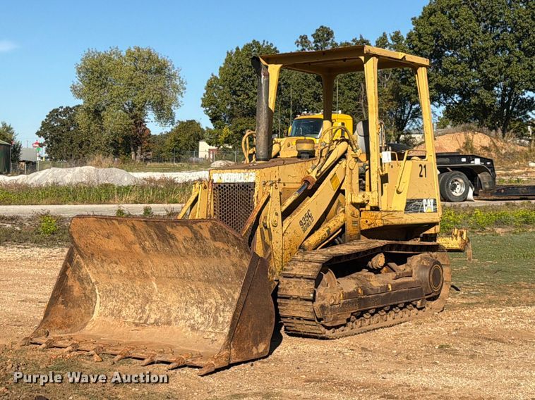 1992 Caterpillar 935C loader - FG0839