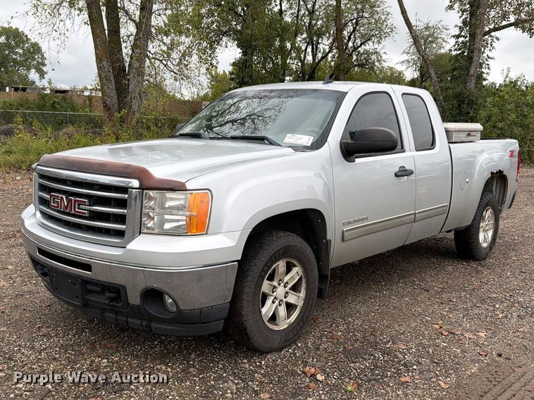 2012 GMC Sierra 1500 Ext. Cab pickup truck - FH6363