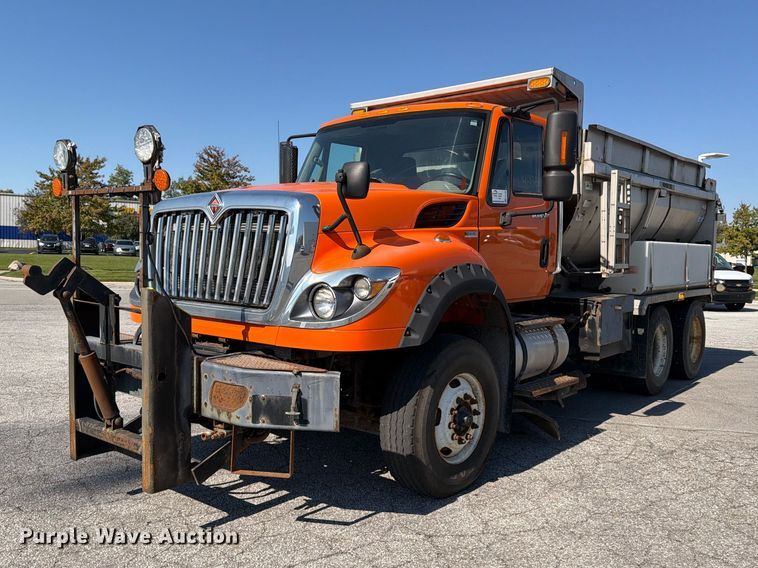 2014 International 7600 SBA dump truck - FK2188