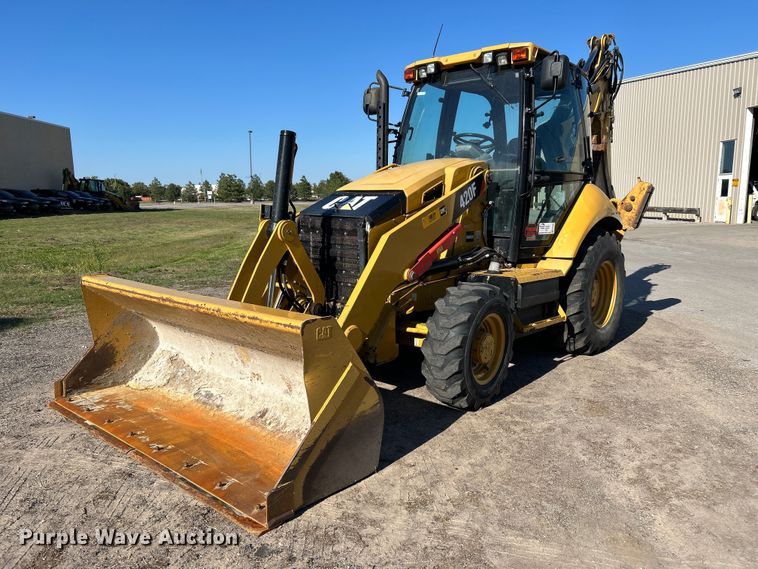 2015 Caterpillar 420F backhoe - FK3890