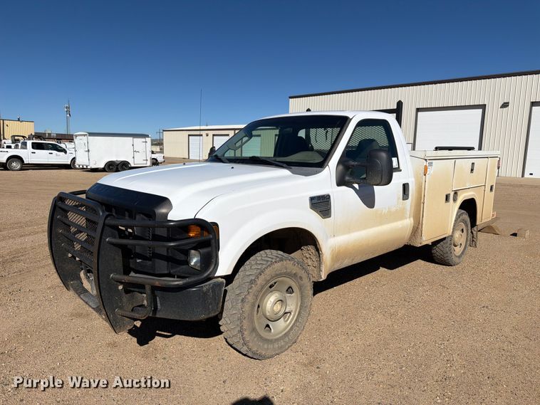 2009 Ford F350 Super Duty utility bed pickup truck - FM7715