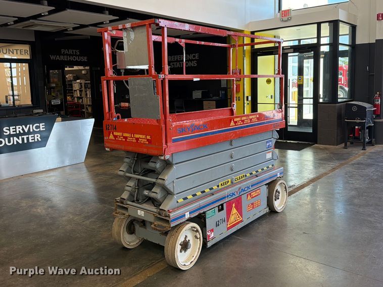 2007 Skyjack SJIII 3226 scissor lift - FN5925