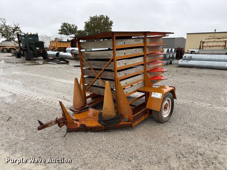 Road sign trailer - FP3149