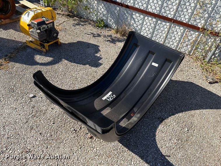 (2) fenders - FU5069