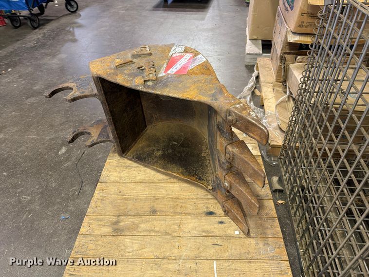 Tooth Pro backhoe bucket - FU5078