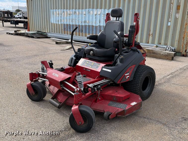 Ferris ISX3300 ZTR lawn mower - EL1037