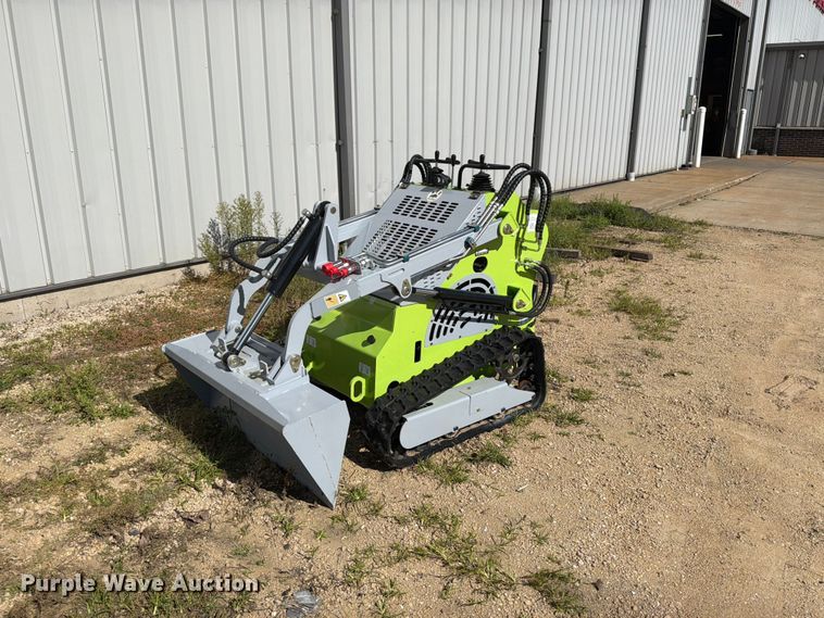 2026 ATS T-460 compact utility loader - DV2098