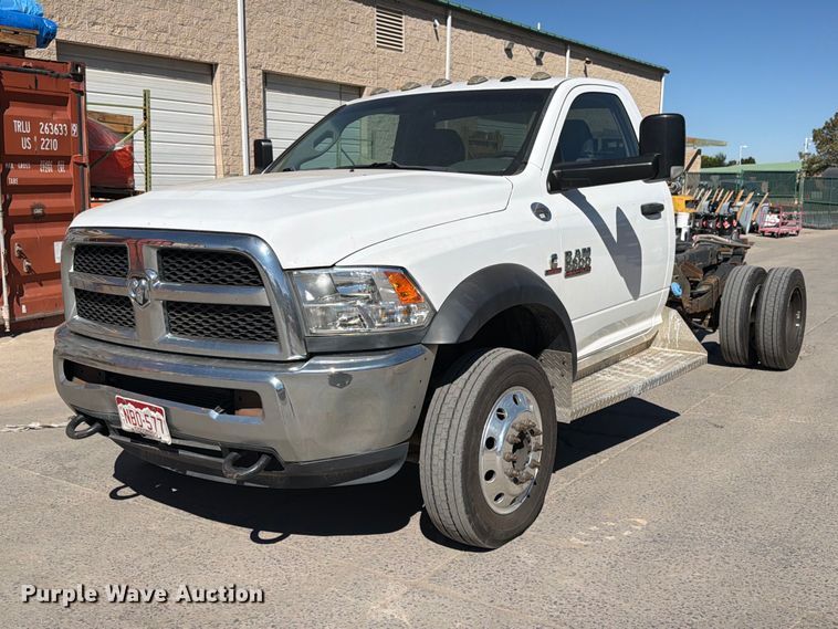 2017 RAM 5500 truck cab and chassis - ED0073