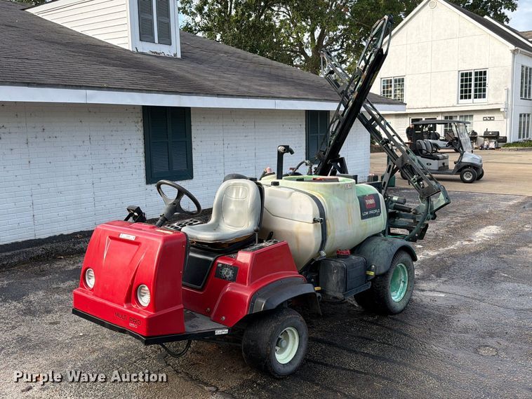 Toro Multi Pro 1250 turf sprayer - EO8809