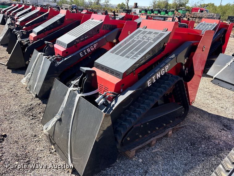 2024 Erie SCL850 compact utility loader - ES8355