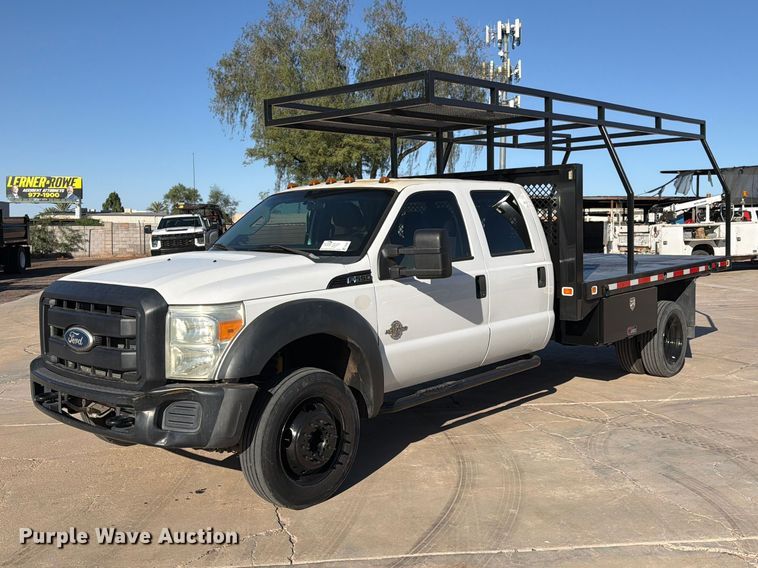2011 Ford F550 Super Duty Crew Cab flatbed truck - FI2087