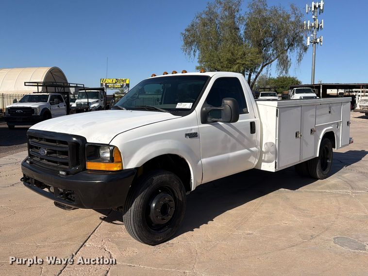 1999 Ford F550 utility / service truck - FI2088