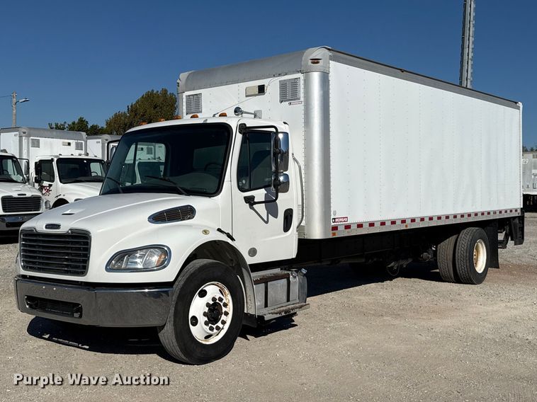 2016 Freightliner Business Class M2 box truck - FV2000