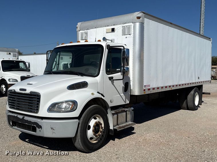 2015 Freightliner Business Class M2 box truck - FV2002