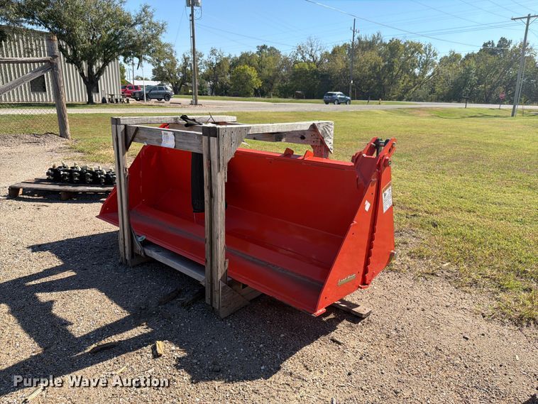 Land Pride CB1072 skid steer bucket - EI7861