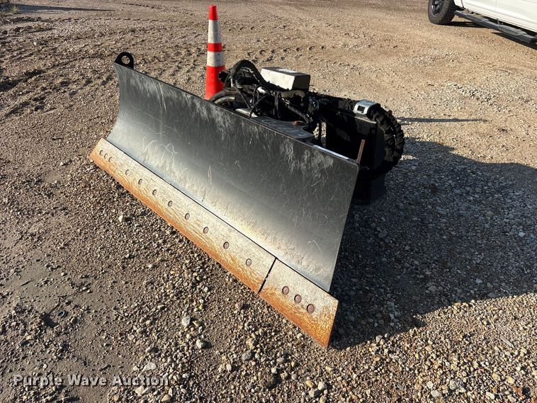 2014 Caterpillar 424-0450 skid steer angle blade - ES8309