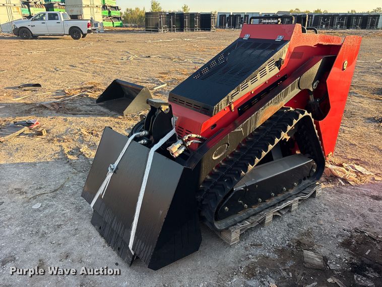 2024 Erie SCL850 compact utility loader - ES8333