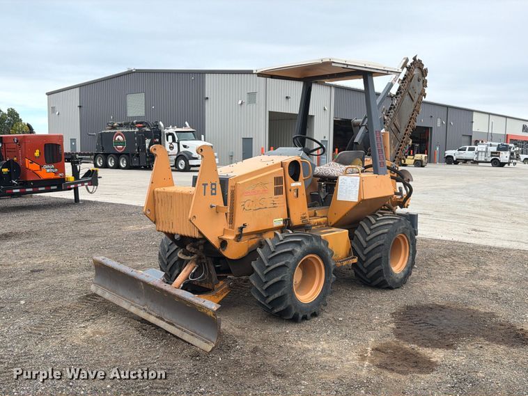 2001 Case 560 trencher - EW1189