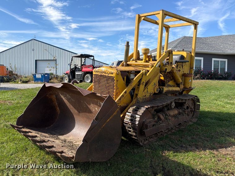 1964 Caterpillar 933F track loader - EX1061