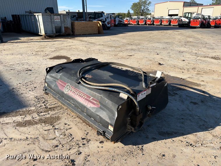 Virnig skid steer sweeper - EX4405