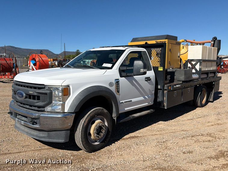 2020 Ford F550 vacuum truck - FI2038