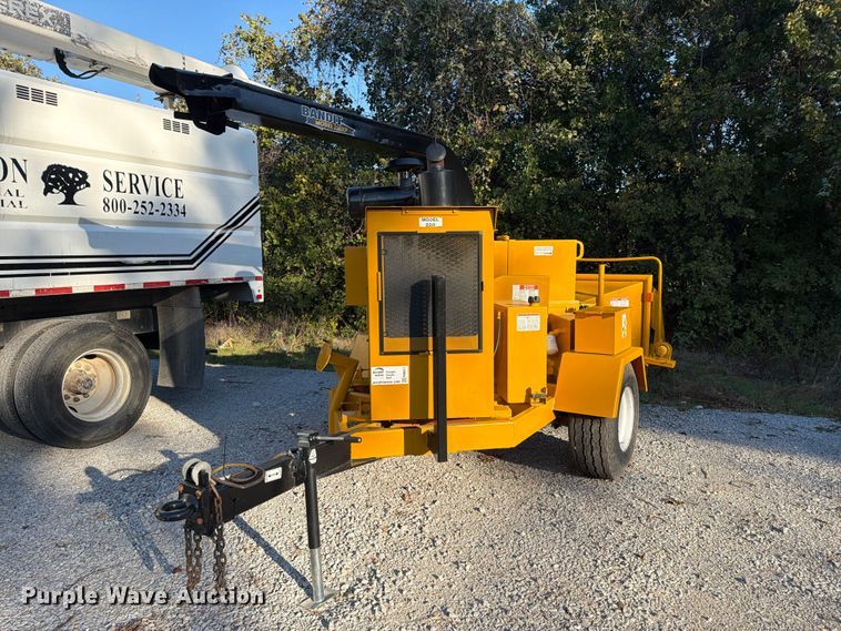 Bandit 200 wood chipper - FM8011
