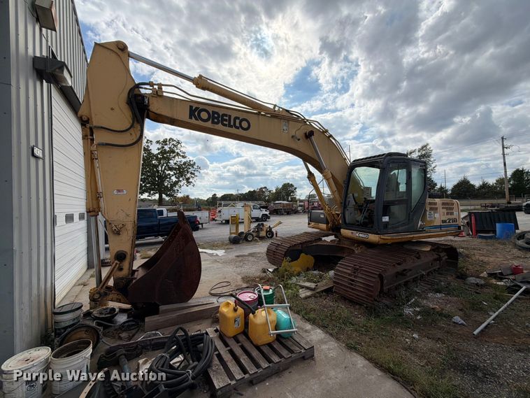 2012 Kobelco SK210-9 excavator - FN2662