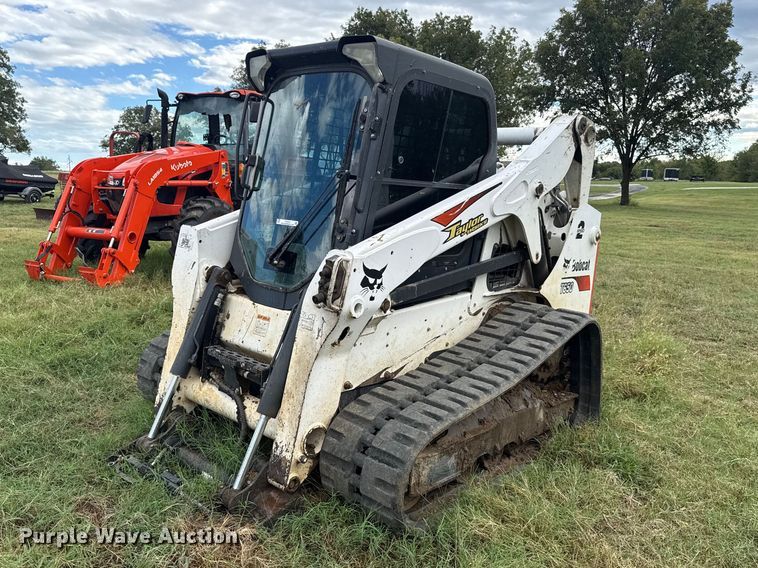 2018 Bobcat T650 tracked skid steer loader - FV2014