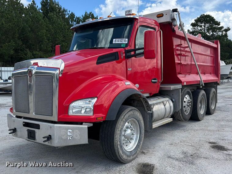 2020 Kenworth T880 dump truck - YA4199