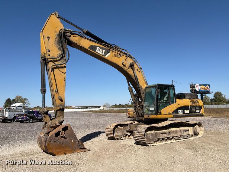 2007 Caterpillar 330D L excavator - YA5293